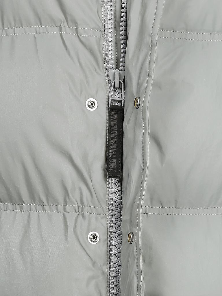 DRYKORN | Steppmantel "Arikk" | silber