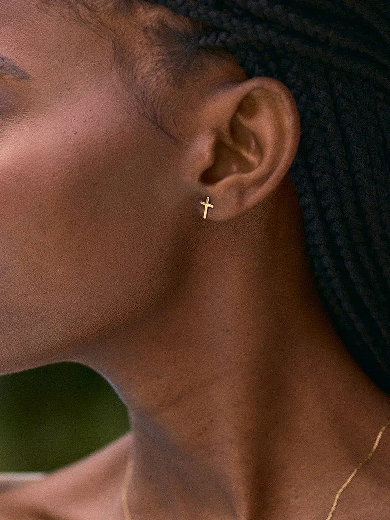 Edblad Spirit Cross Earring Gold 2