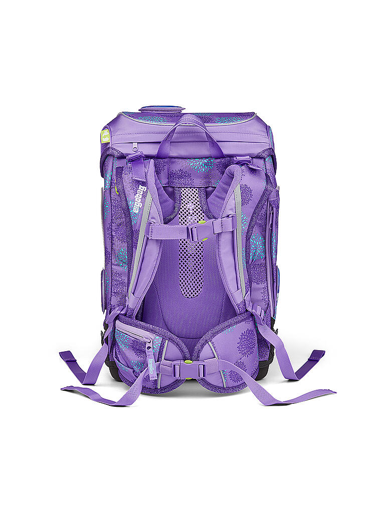 ERGOBAG | Schultaschen Set 5tlg Cubo - SchlittenzauBär Glow | lila