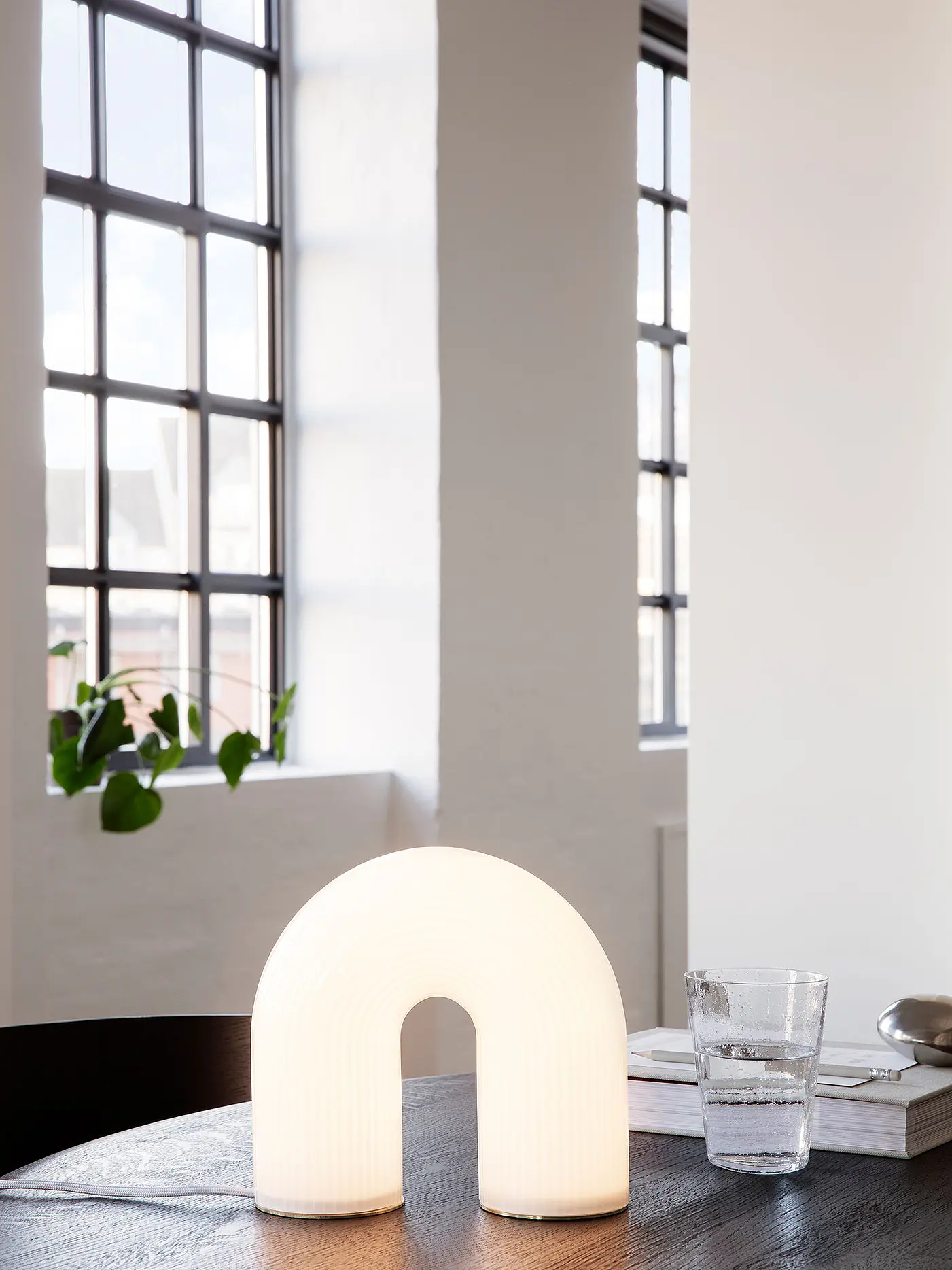 FERM LIVING | Lampe VUELTA White  | weiss