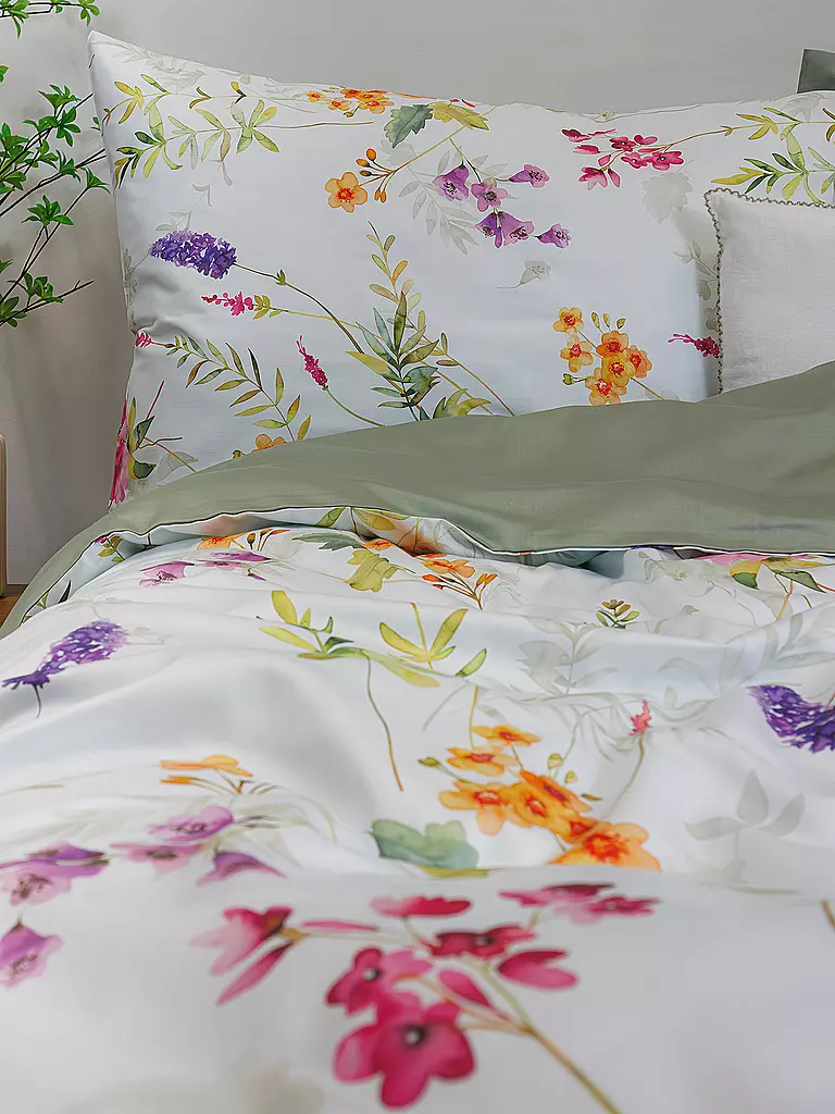 FLEURESSE | Satin Bettwäsche BED ART 70x90cm/140x200cm Coral | weiss