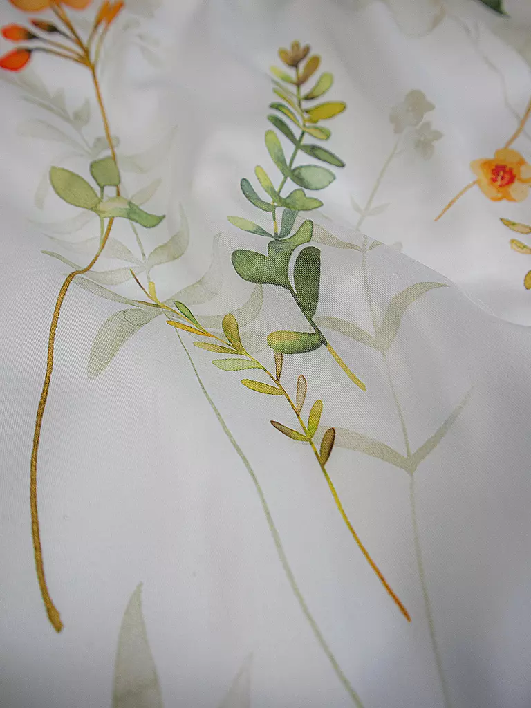FLEURESSE | Satin Bettwäsche BED ART 70x90cm/140x200cm Coral | weiss