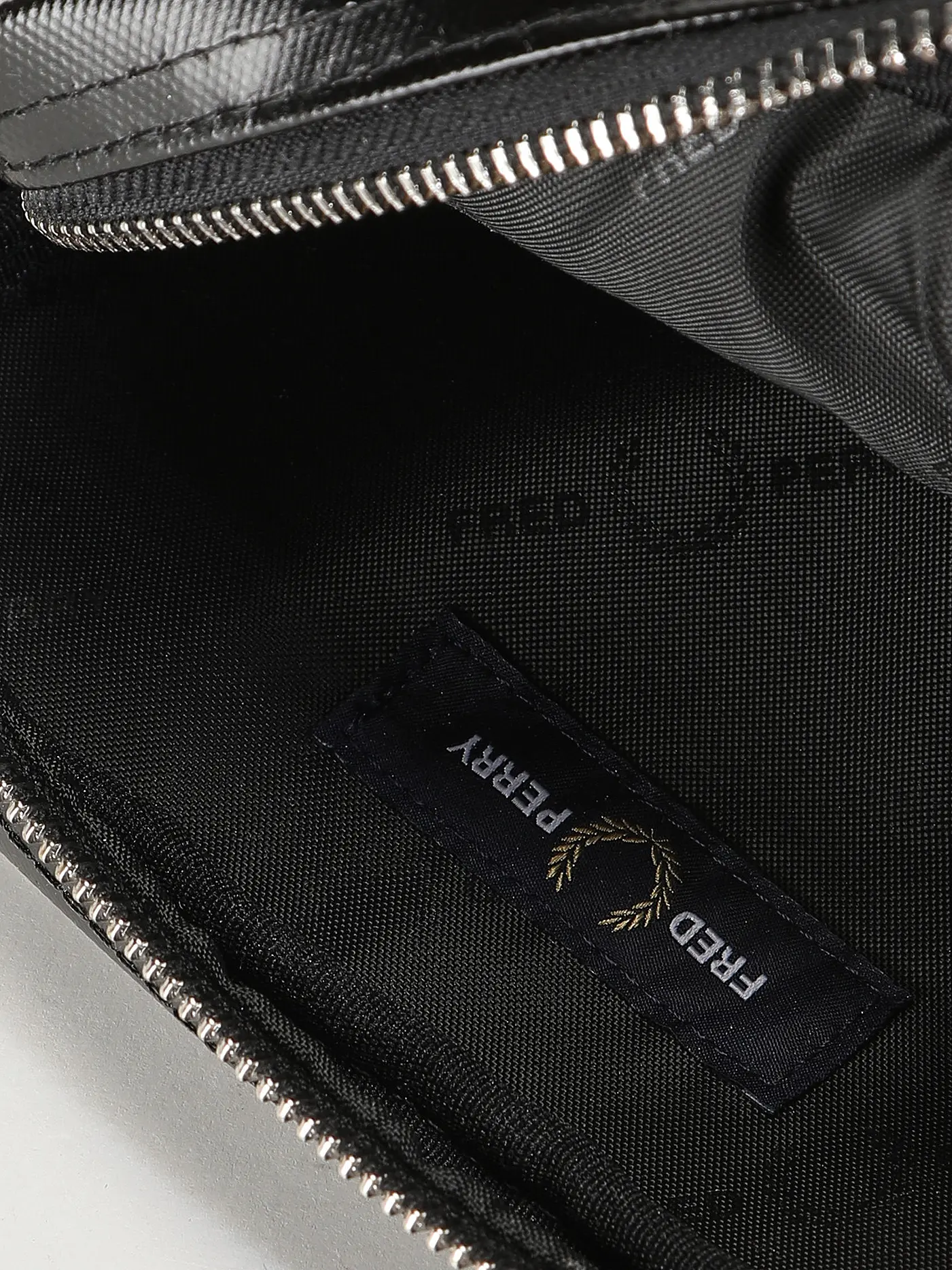 FRED PERRY | Tasche  | schwarz