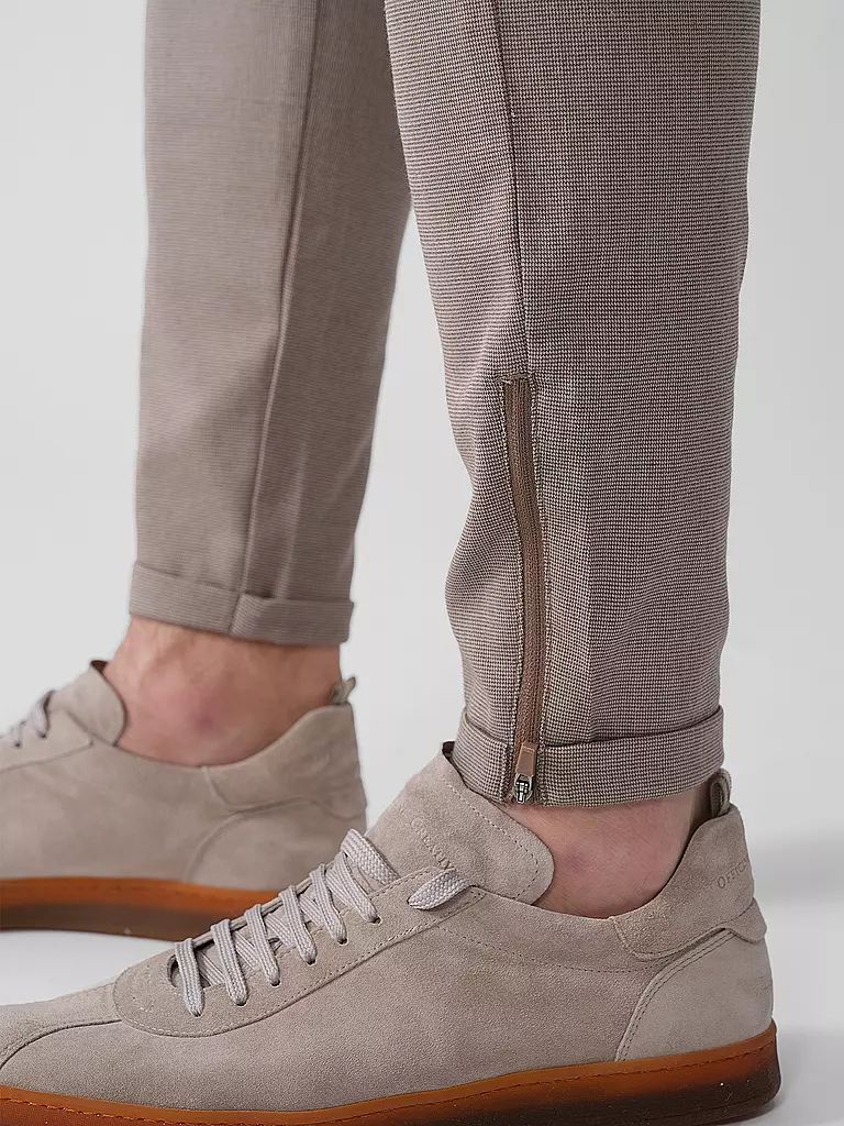 GABBA | Chino PISA DOMO | camel
