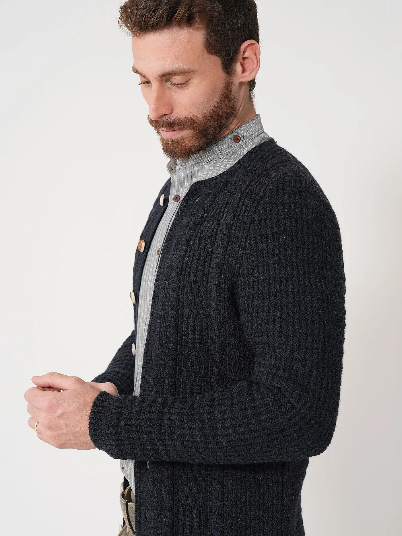 GOTTSEIDANK | Trachtenstrickjacke ANTON | blau