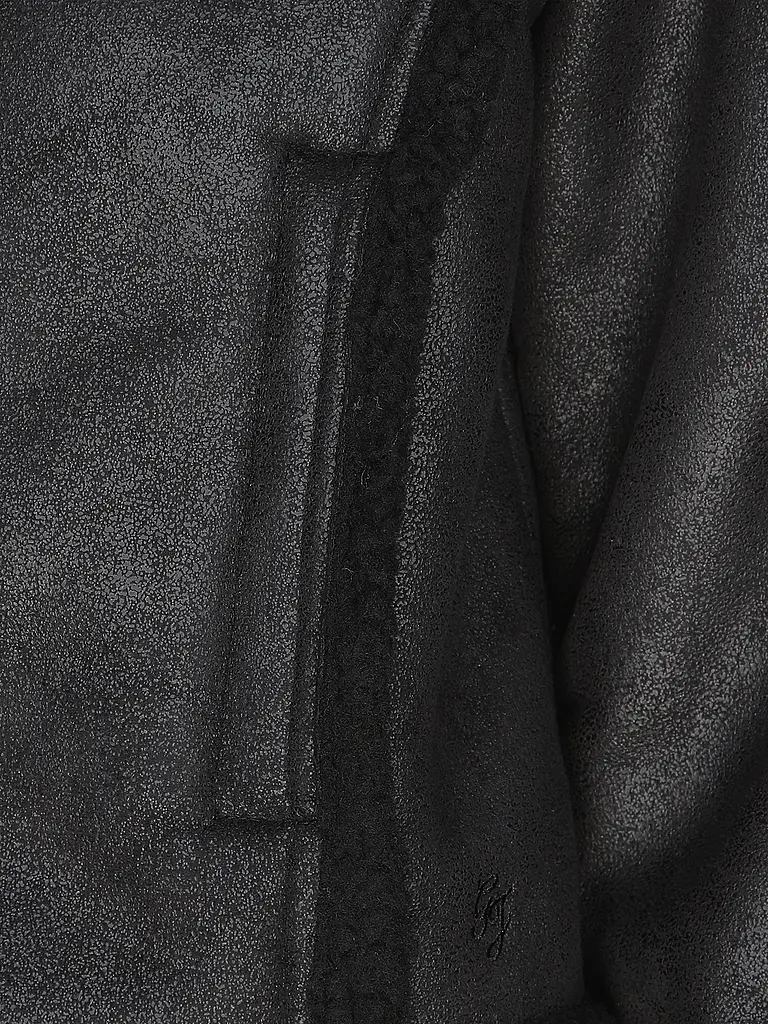 GUESS | Jacke in Felloptik | schwarz