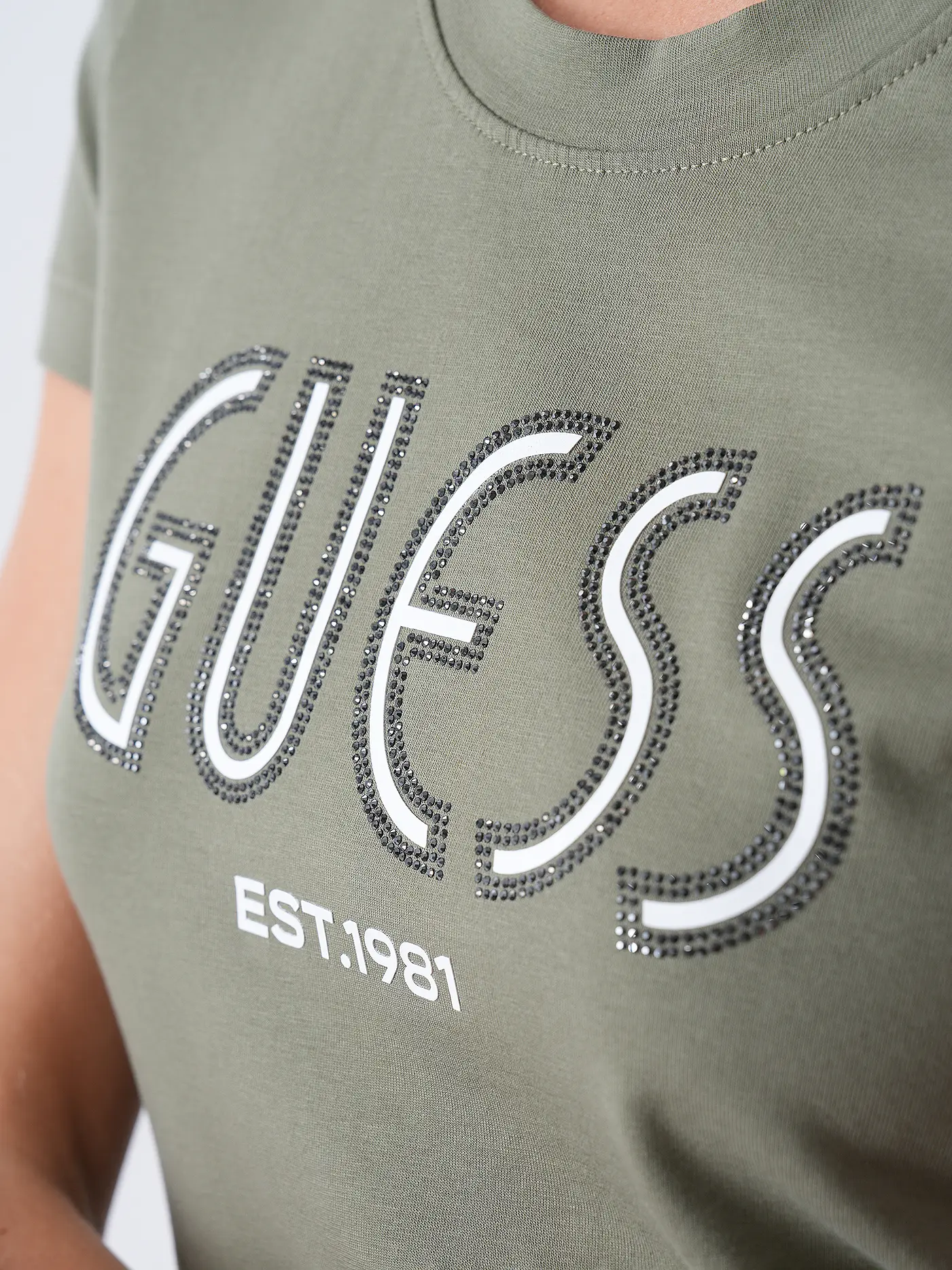 GUESS | T-Shirt  | olive