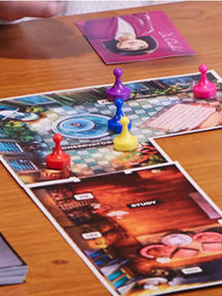 HASBRO | Brettspiel - Cluedo Verrat in der Villa | keine Farbe