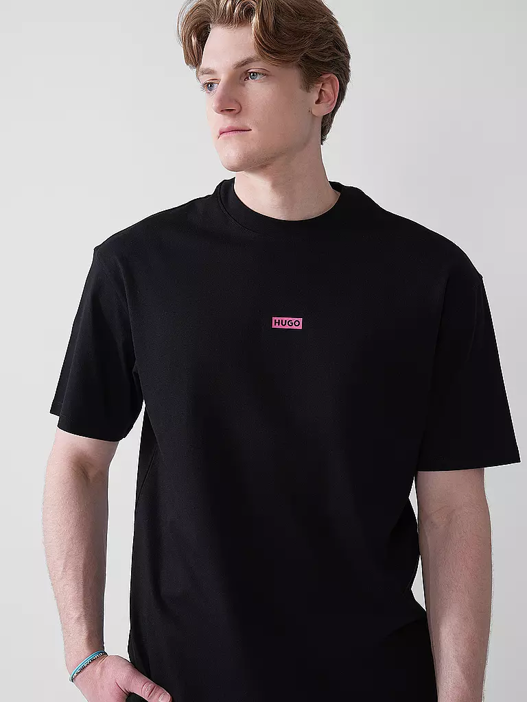 HUGO | T-Shirt NALONO | schwarz