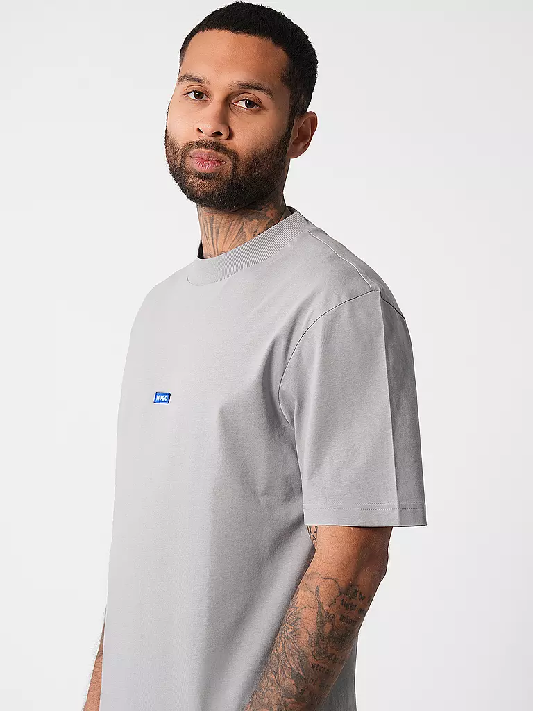 HUGO | T-Shirt NIEROS | hellgrau