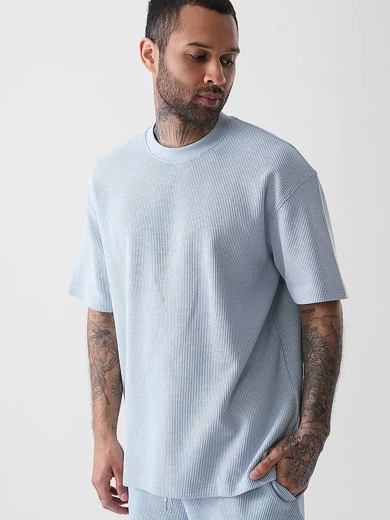 HUGO | T-Shirt NUWAFFLE | beige