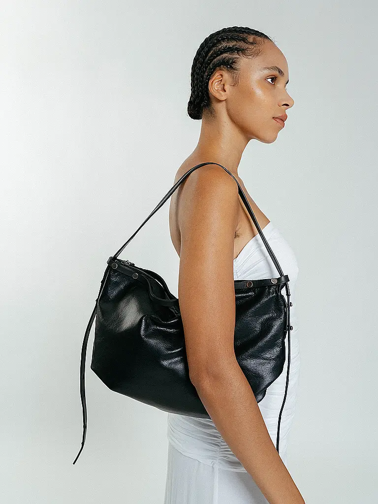 INA KENT | Ledertasche - Umhängetasche ROVE Ed. 1 | Schwarz