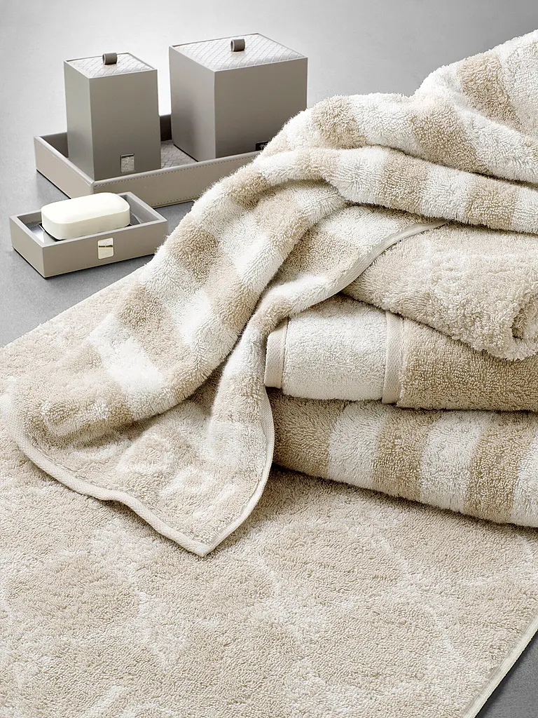 JOOP | Duschtuch Classic Cornflower 80x150cm Nude | 