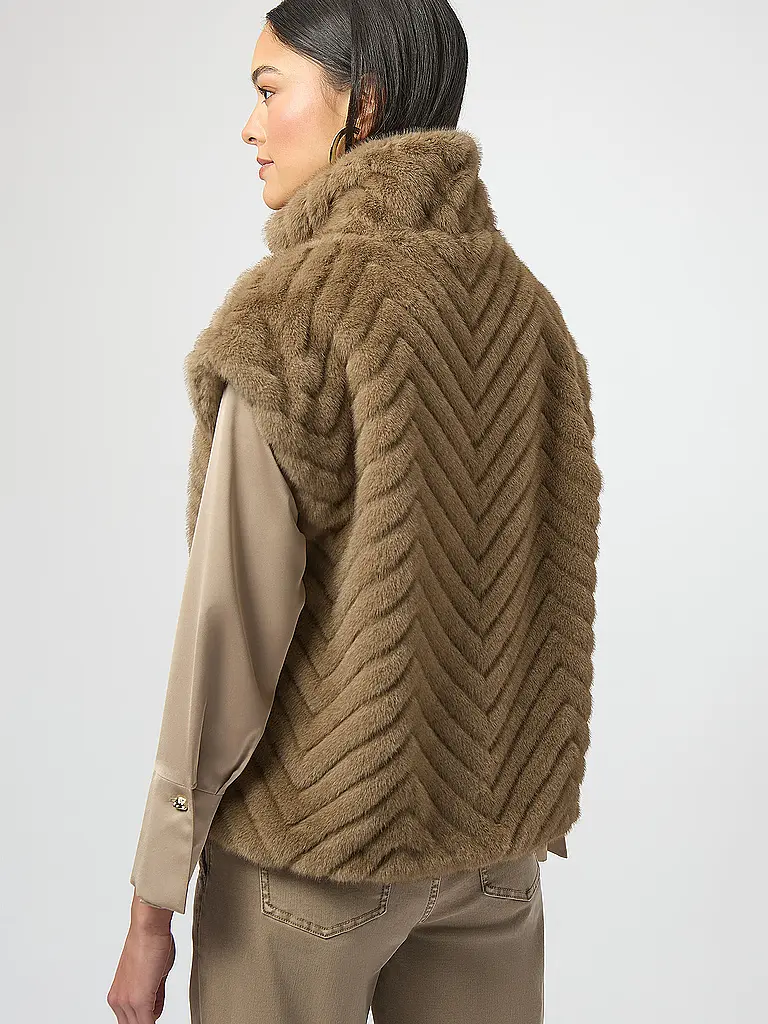 JOSEPH RIBKOFF | Gilet in Felloptik | 