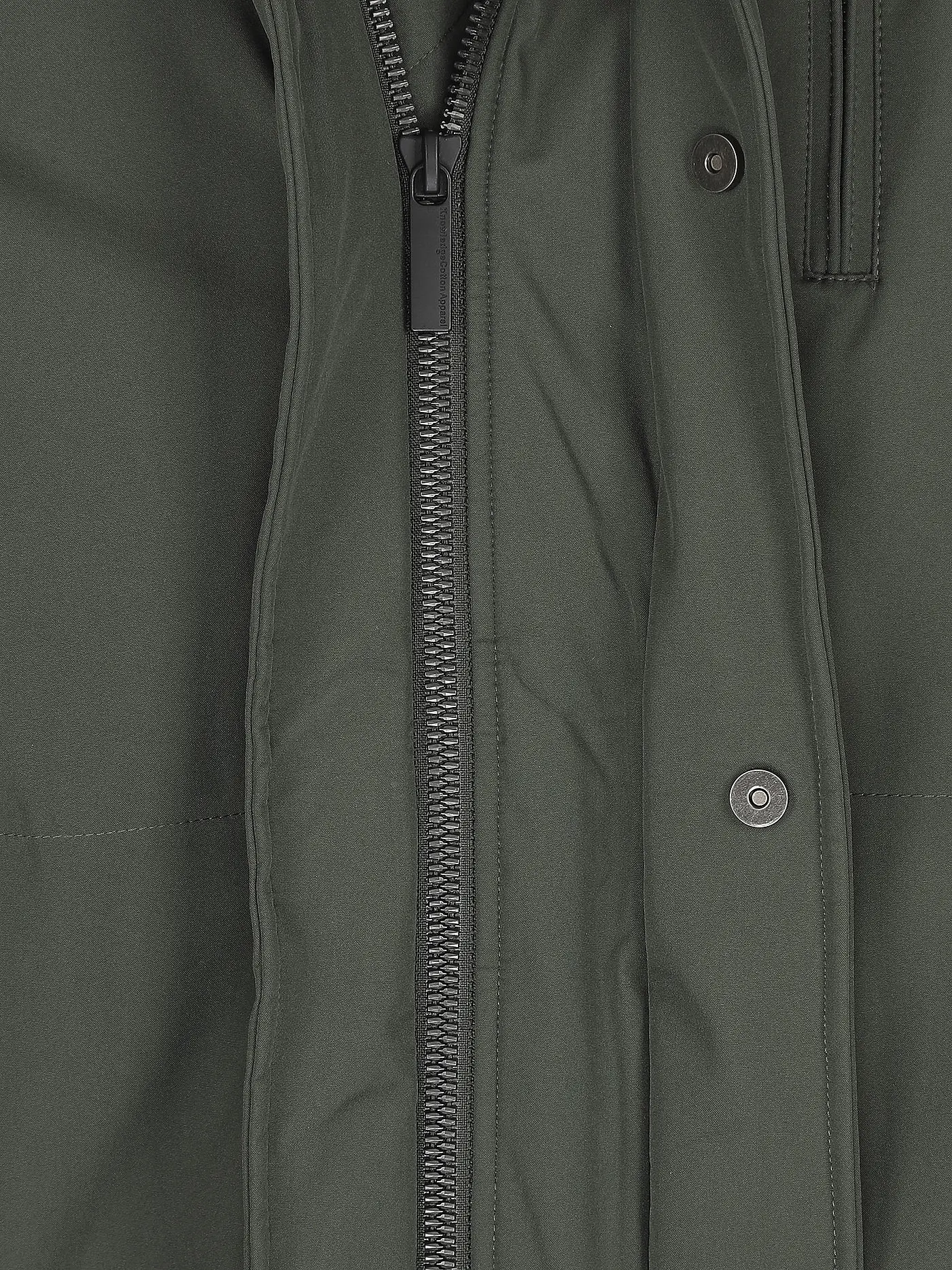 KNOWLEDGE COTTON APPAREL | Softshell Parka | grün