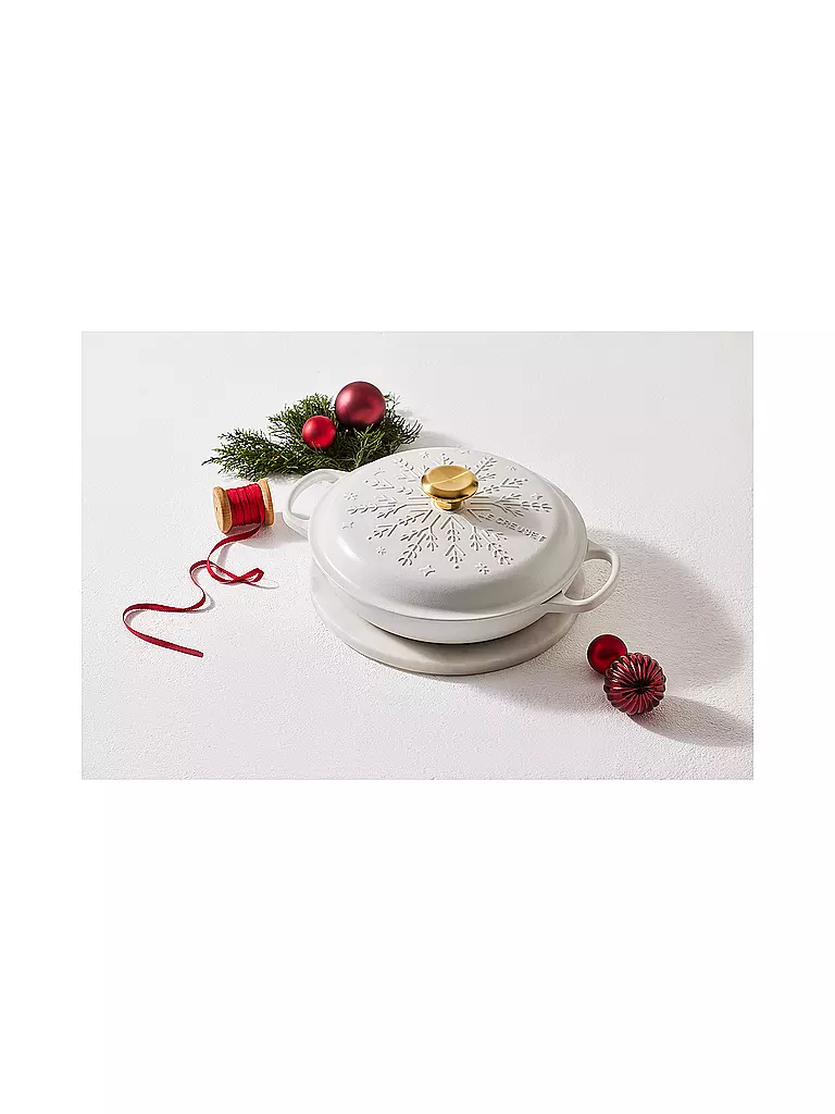 LE CREUSET | Gourmet-Profitopf Schneeflocke aus Gusseisen mit Goldknopf 26cm/2,2l SIGNATURE Cotton | beige