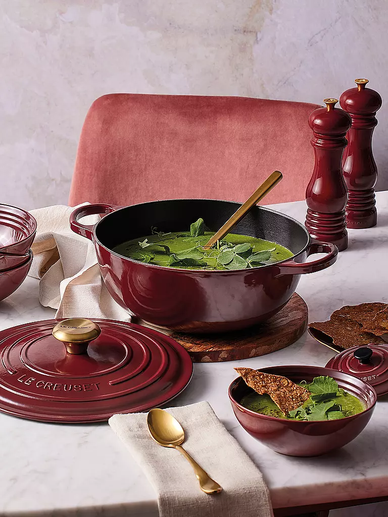LE CREUSET | Gusseisen-Bräter mit Deckel 26cm/4,1l LA MARMITE SIGNATURE Garnet | dunkelrot
