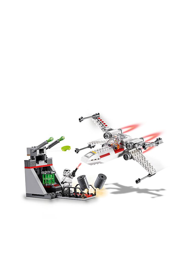 LEGO | Star Wars - X-Wing Starfighter Trench Run 75235 | transparent