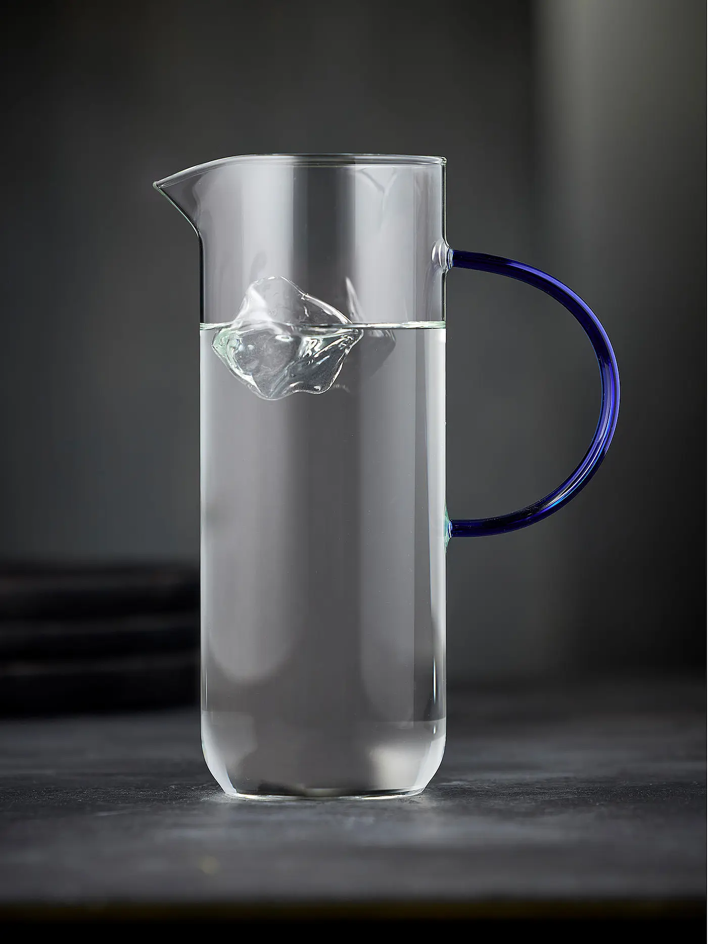 LYNGBY GLAS | Glaskrug TORINO 1,1l Klar/ Blau  | transparent