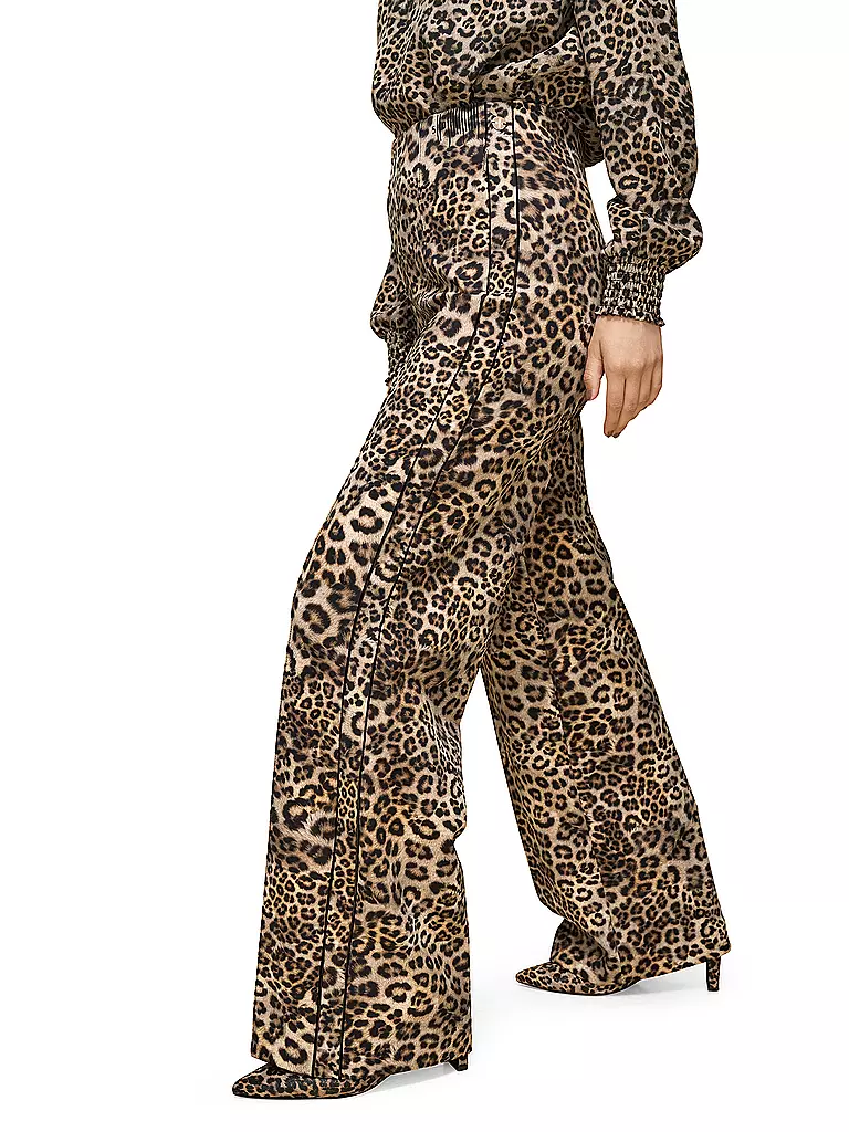 MARC CAIN | Marlenehose WINDER Wide Fit | hellbraun