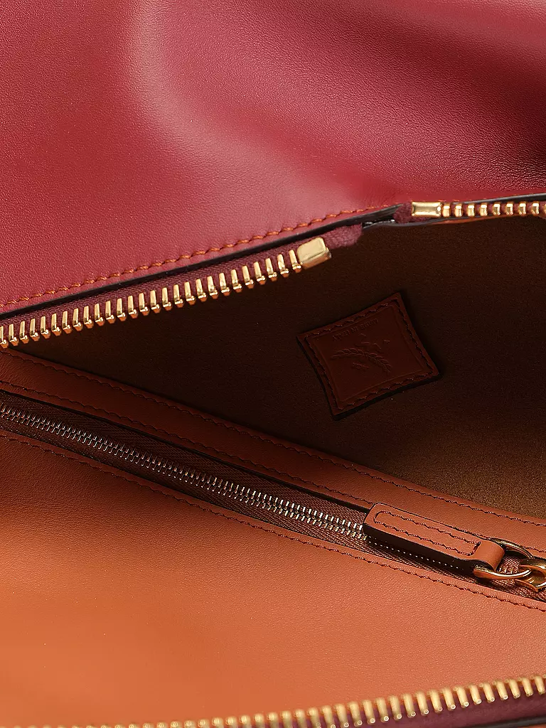 MCM | Ledertasche - Umhängetasche DIAMOND Small  | dunkelrot