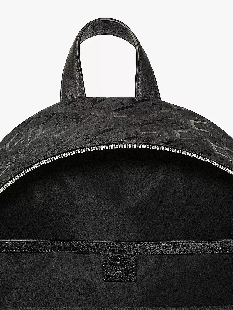 MCM | Rucksack STARK Medium | schwarz