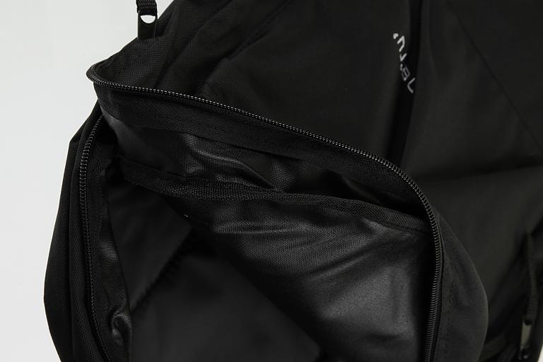 MERU | Rucksack Street 20L | schwarz