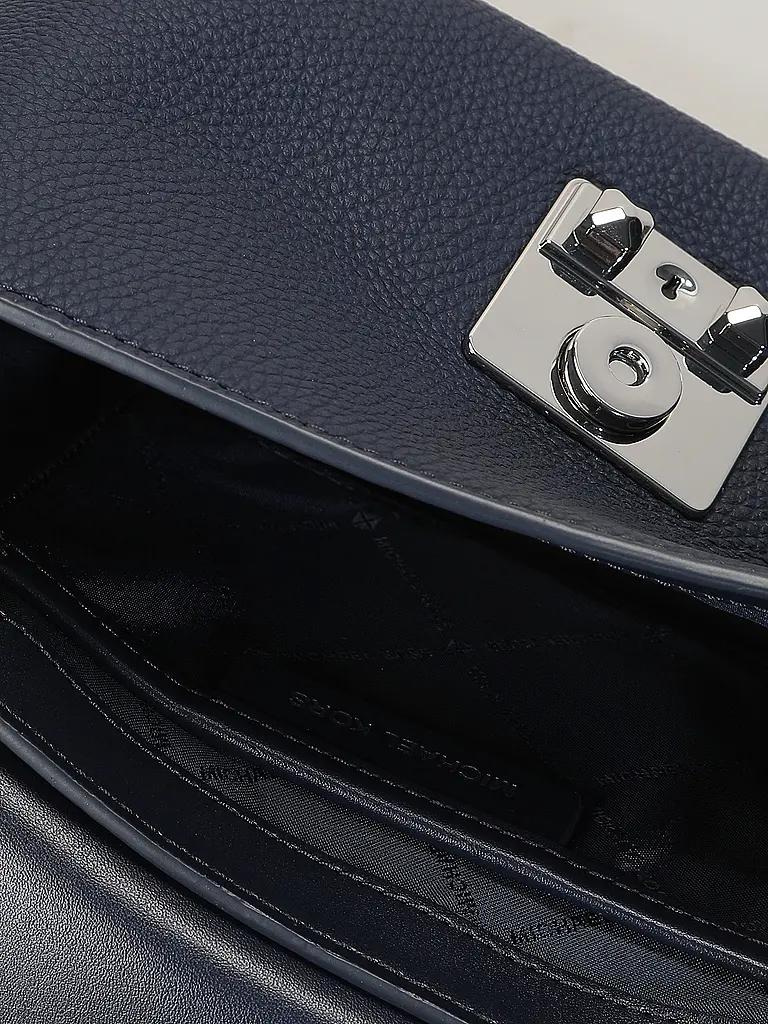 MICHAEL KORS | Tasche - Henkeltasche TRIBECA MEDIUM SIGNATURE LOGO | 