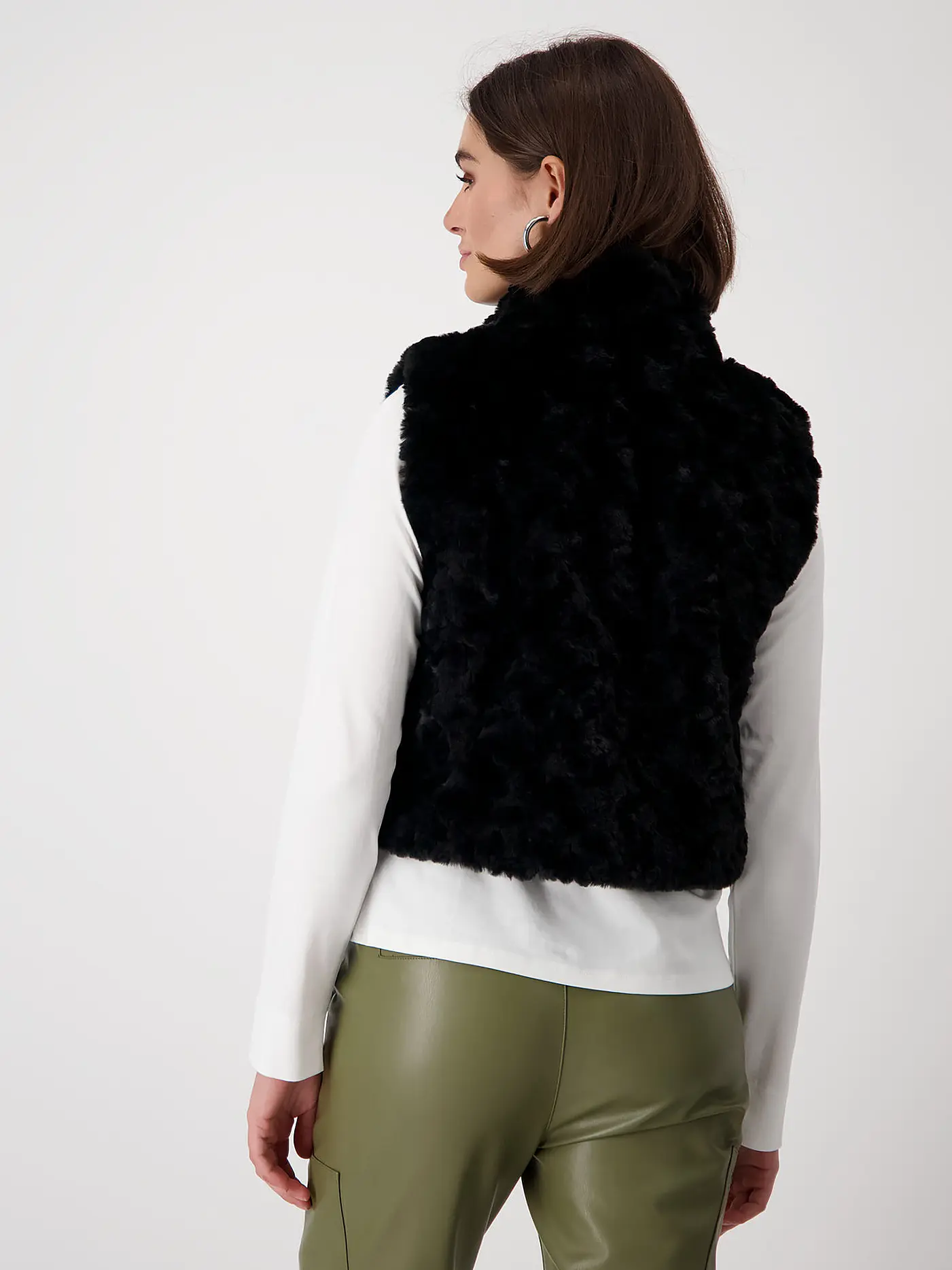 MONARI | Gilet in Felloptik | schwarz
