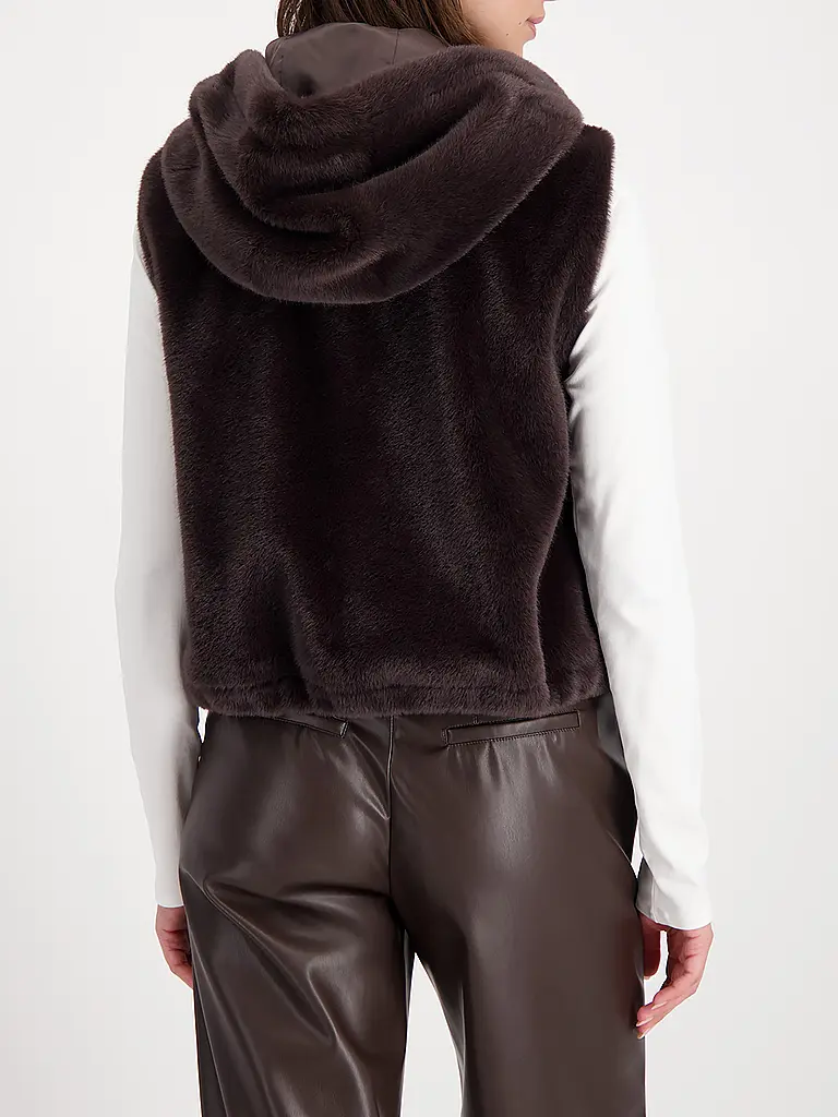 MONARI | Gilet in Felloptik | 