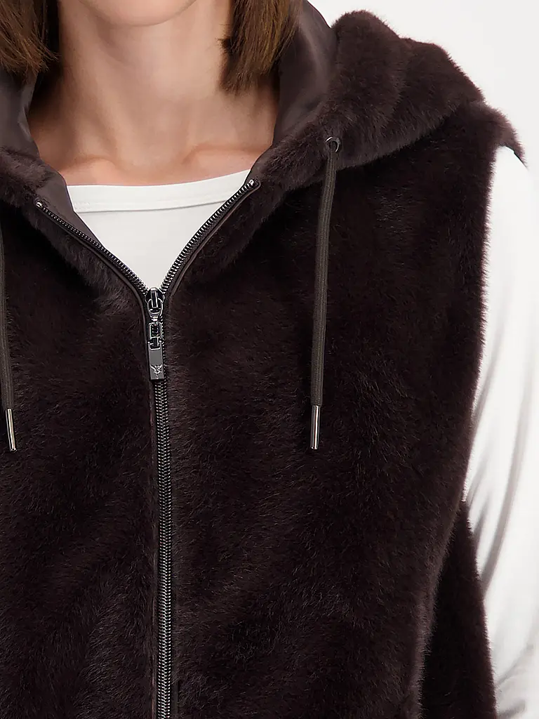 MONARI | Gilet in Felloptik | 