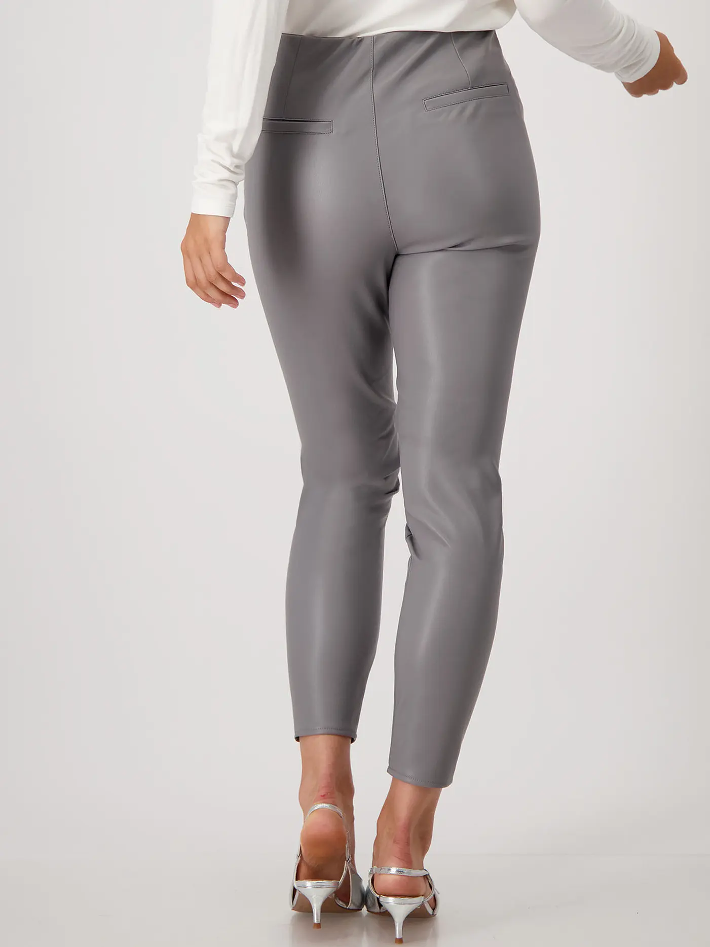 MONARI | Hose in Lederoptik  | grau