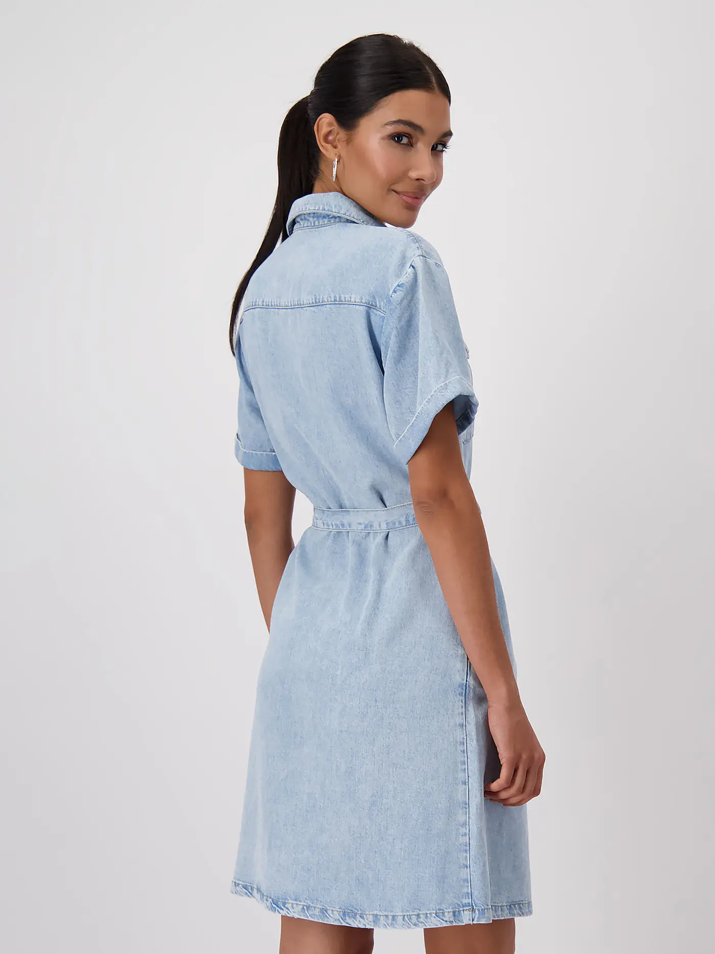 MONARI | Midikleid  | blau