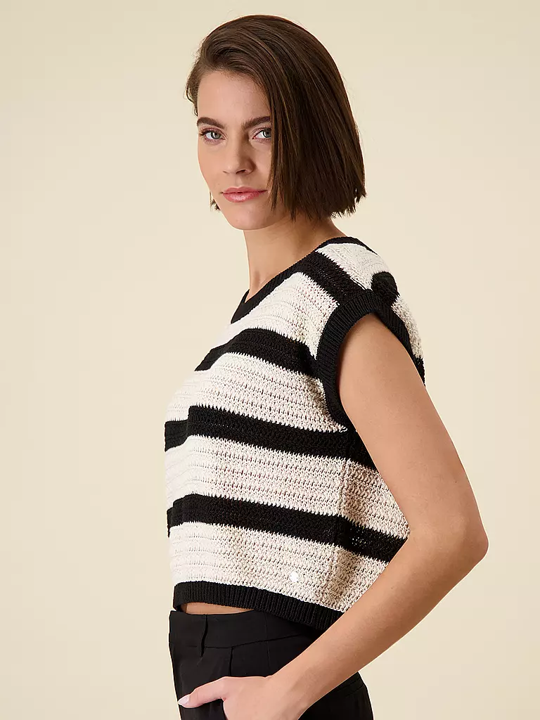 MONARI | Pullover | schwarz