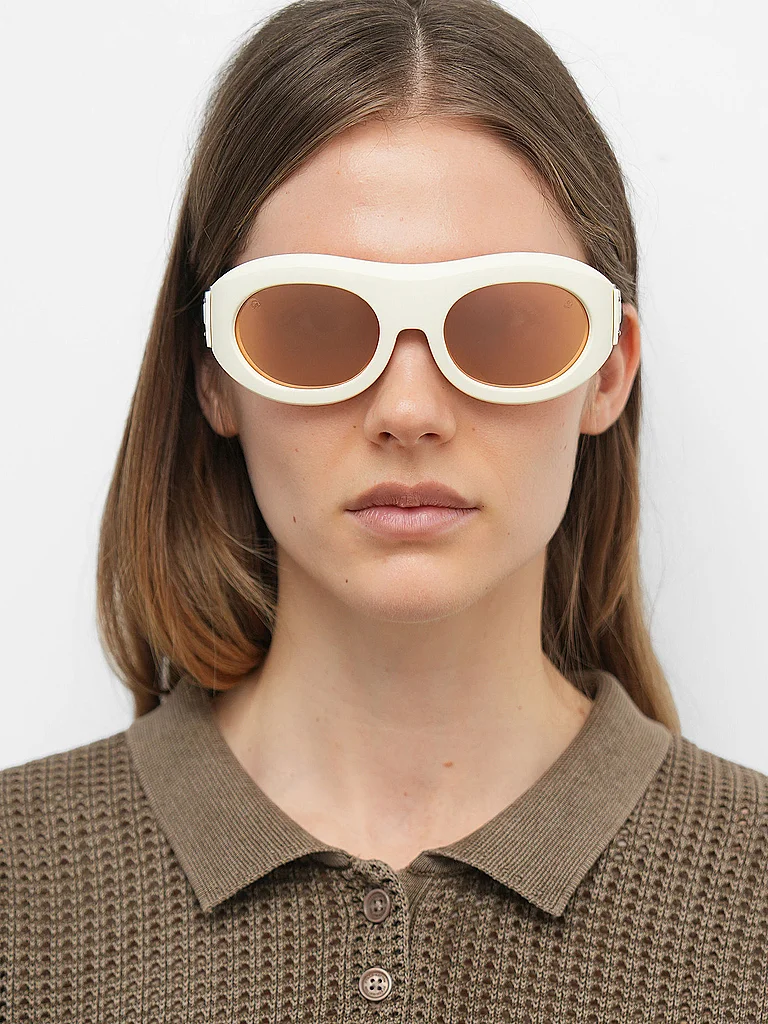 Moncler 0ME8015U/54 Sunglasses Cream 2