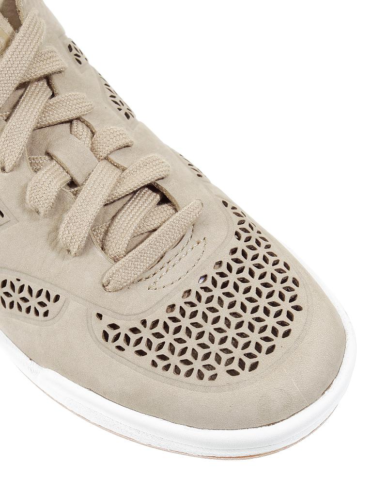 NEW BALANCE | Sneaker "WRT300" | 