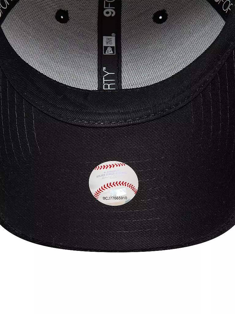 NEW ERA | Kappe DIAMANTE VELOUR 9FORTY LOSDOD | schwarz