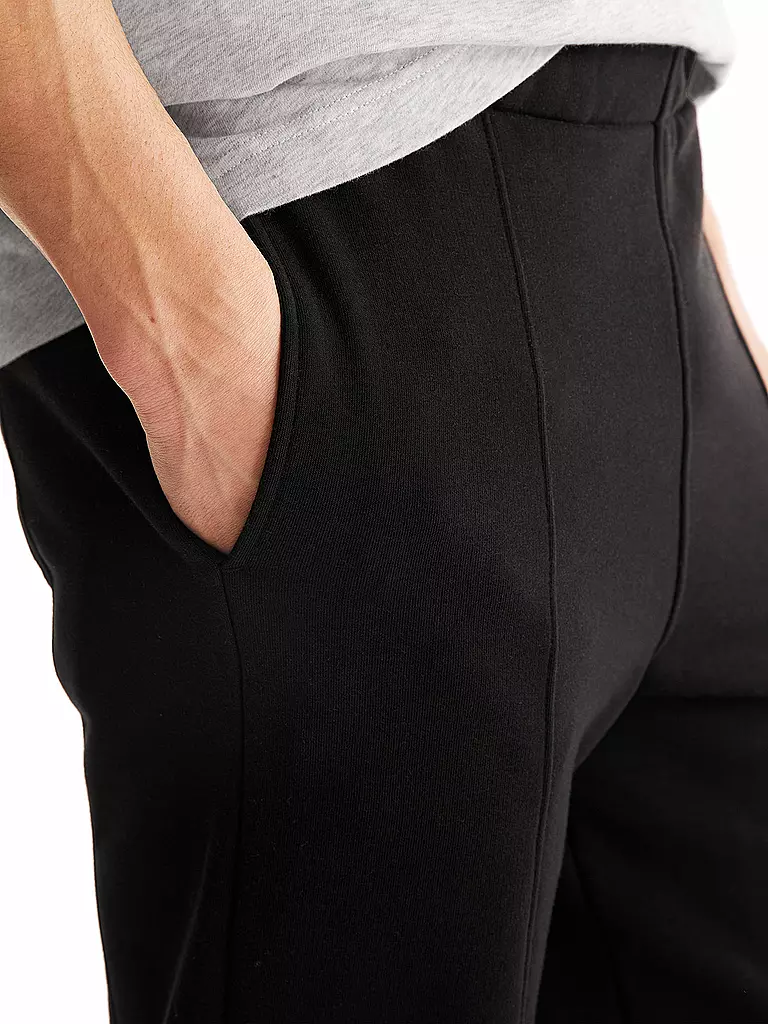 ON | Jogginghose | schwarz