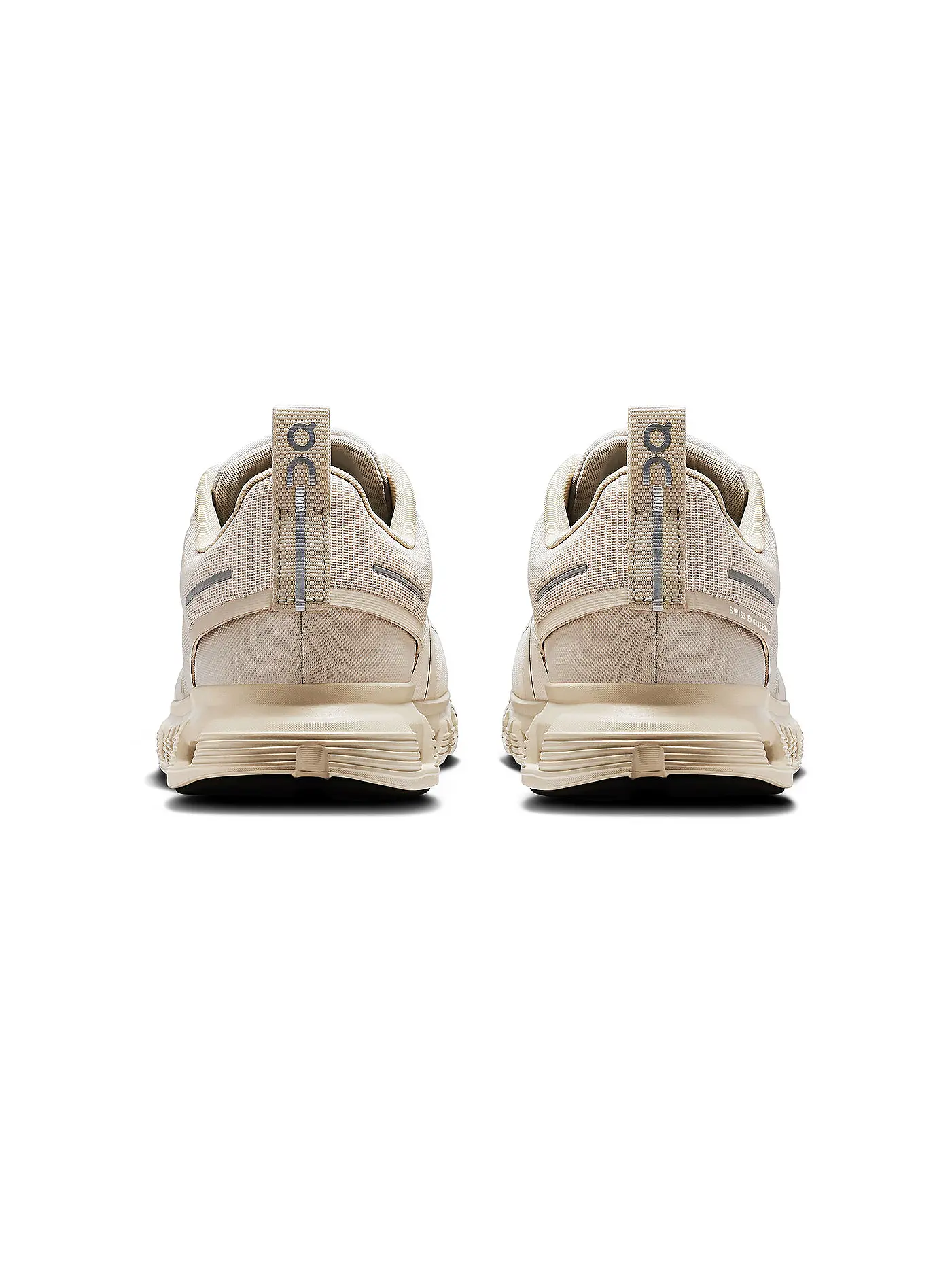ON | Sneaker CLOUD 6 WATERPROOF | creme