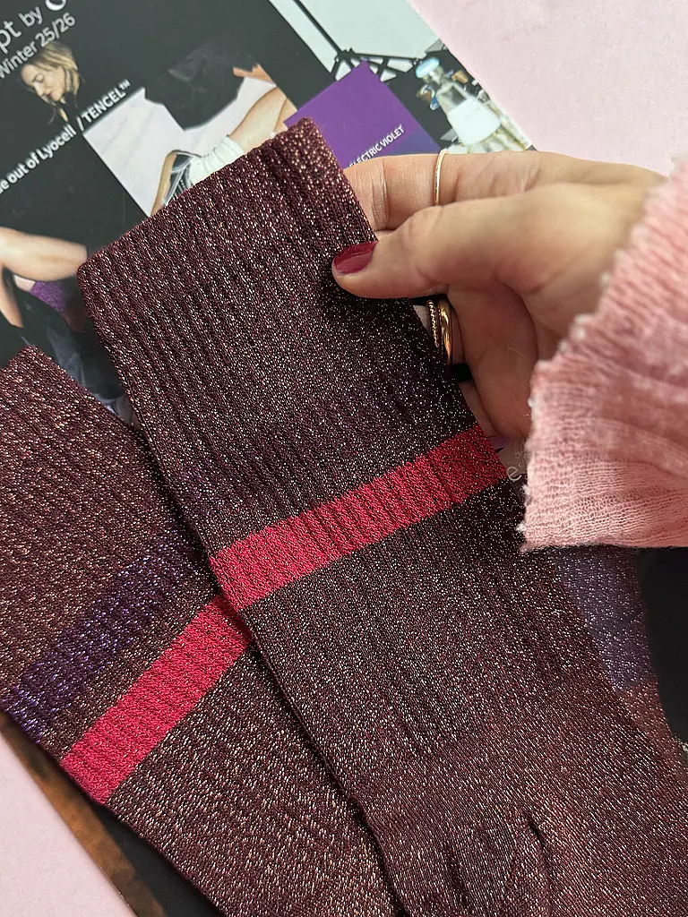 OOLEY | Socken ELECTRA LUNGO chilli red | Rot