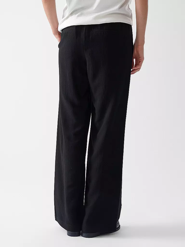 OPUS | Hose MALOTTA NATURAL | schwarz