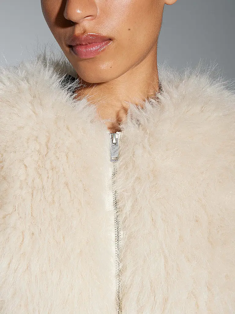 OPUS | Jacke in Felloptik HETI | Beige