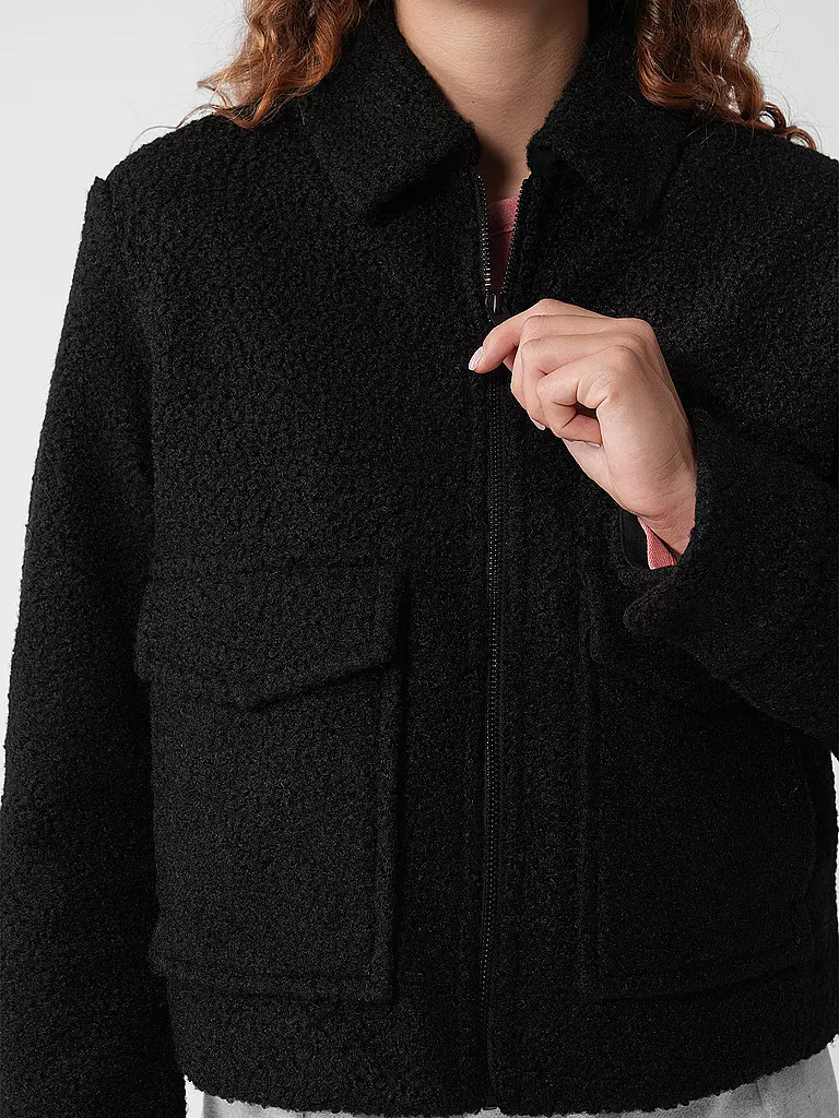 OPUS | Jacke in Felloptik HOLMA | schwarz