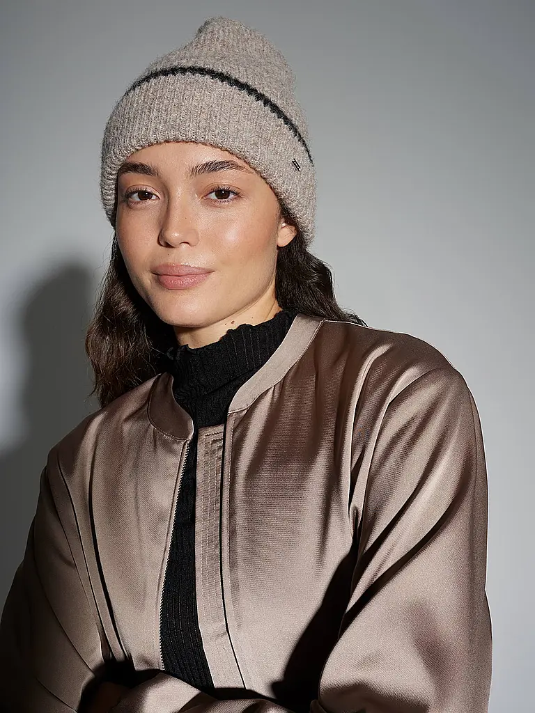 OPUS | Mütze - Haube APLUTO | Camel