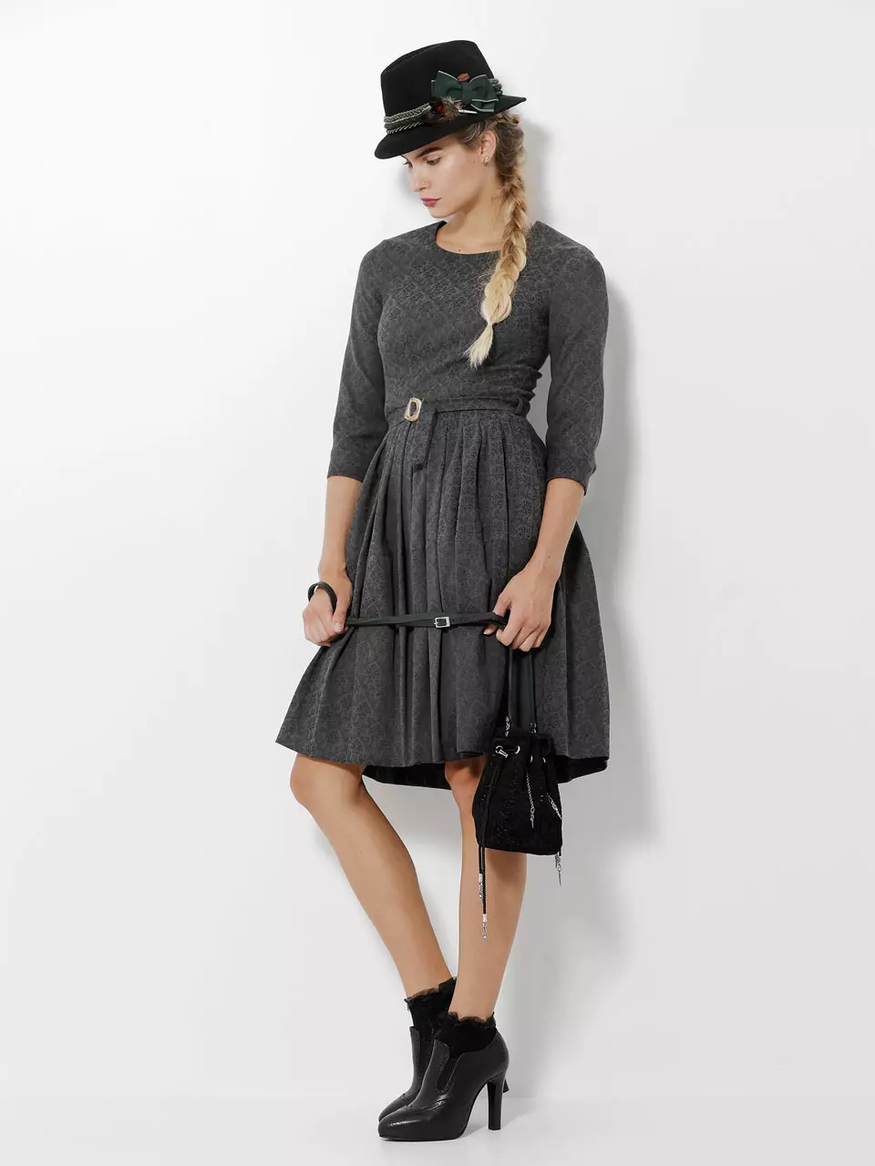 Tracht für fesche Dirndl &amp; Co