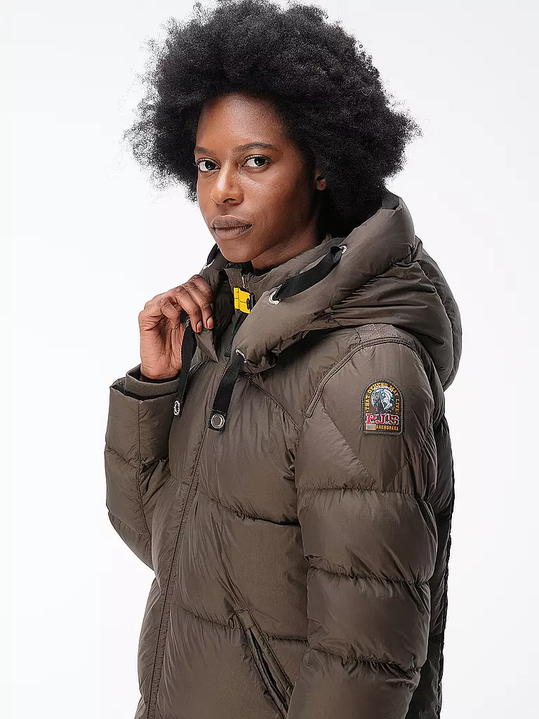 PARAJUMPERS | Daunenmantel PANDA | olive