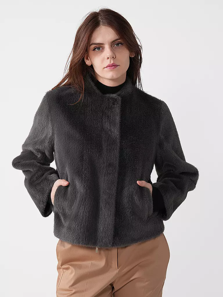 PRIDE TO BE | Jacke in Felloptik DANJA | grau