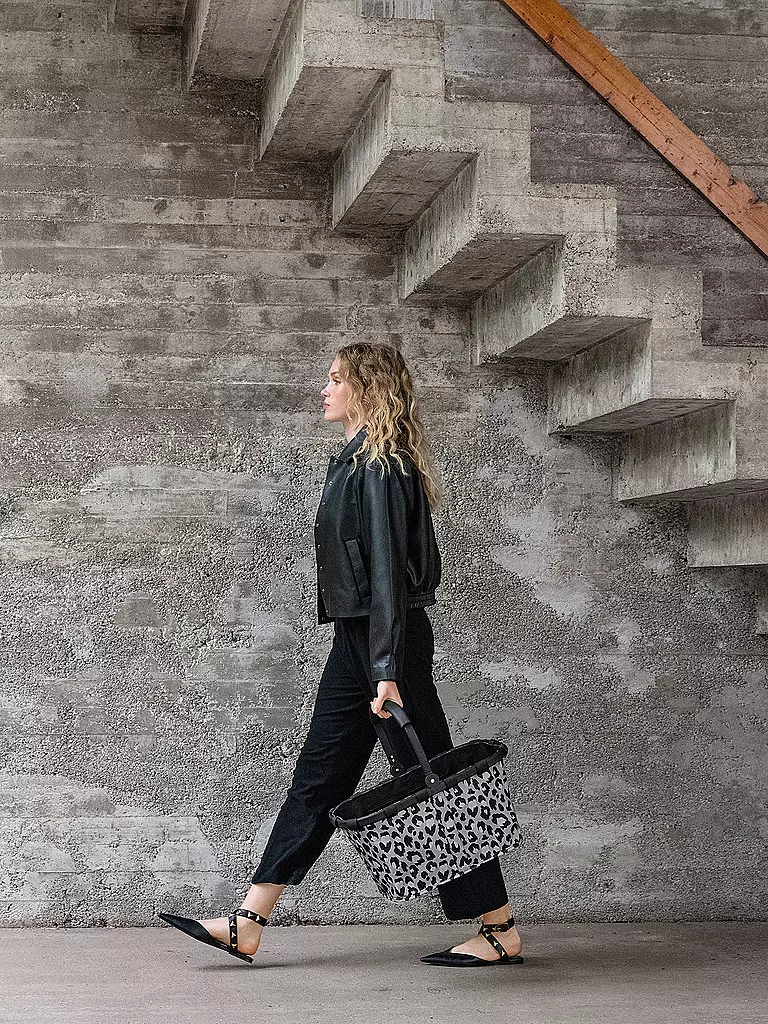 REISENTHEL | Carrybag Leo Nero 48x29cm | schwarz