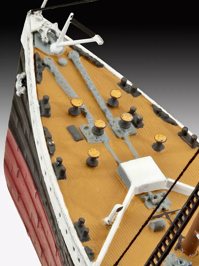 REVELL | Modellbausatz - R.M.S. Titanic | keine Farbe