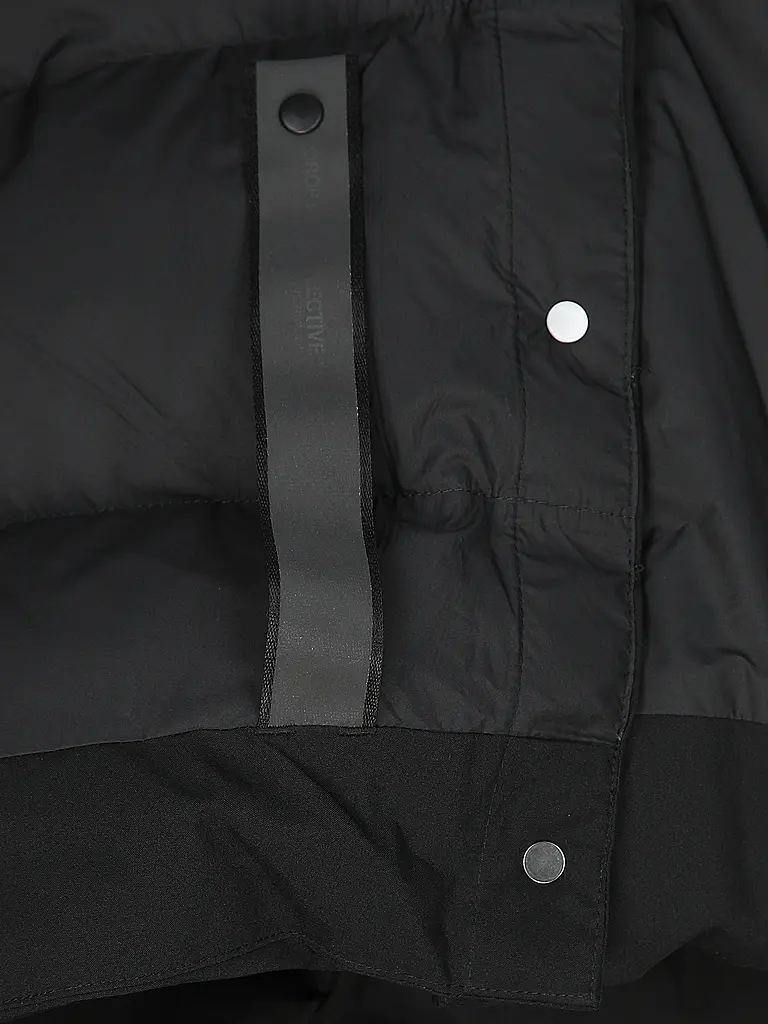 SCANDINAVIAN EDITION | Daunenmantel MERIDIAN II | schwarz